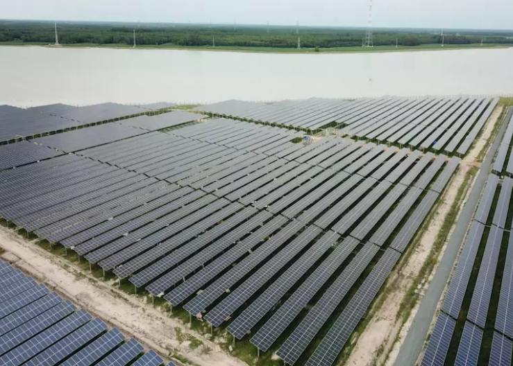 C&D Emerging Energy Solar Farm Ground Mounting System
