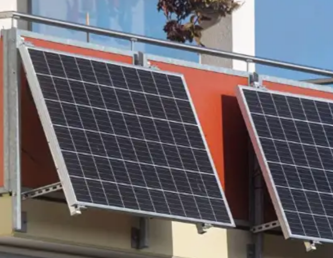 Compact Angled Solar Panel Kits for Small Balconies – Go Solar Anywhere