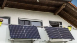 Compact Angled Solar Panel Kits for Small Balconies – Go Solar Anywhere