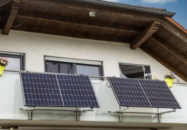 Compact Angled Solar Panel Kits for Small Balconies – Go Solar Anywhere