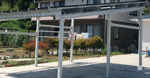 Storage and Charging Integrated PV Carport Mounting System